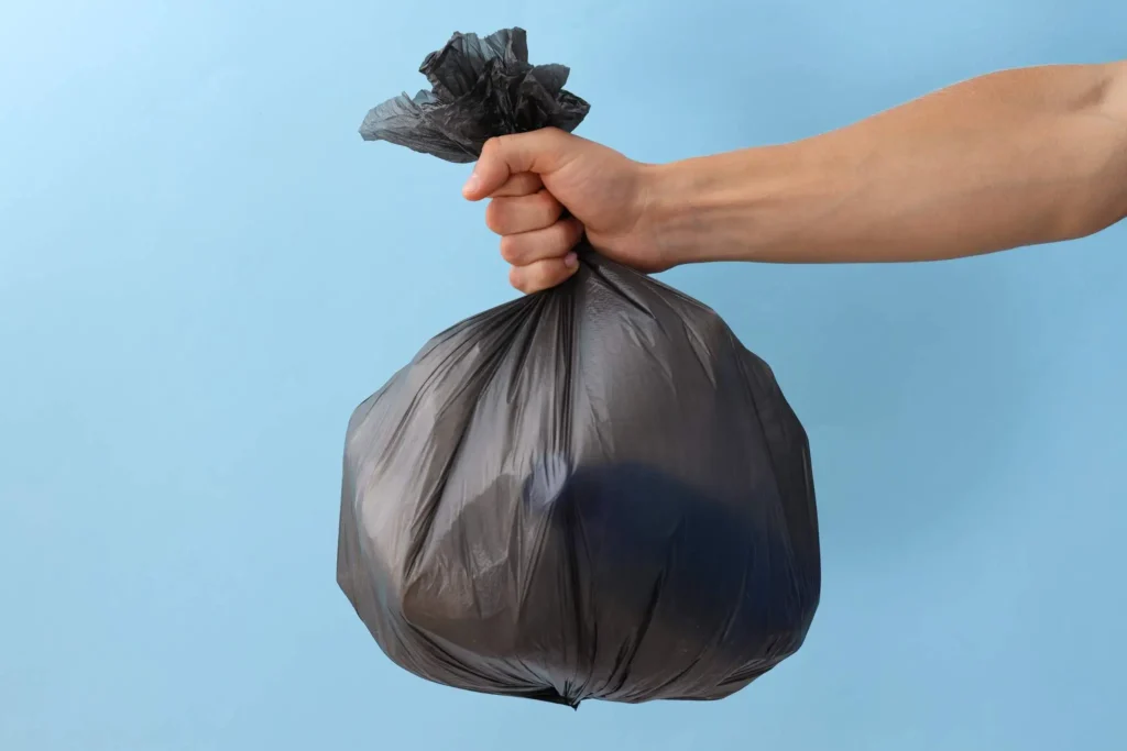 Beneficios de Usar Bolsas Negras para Basura